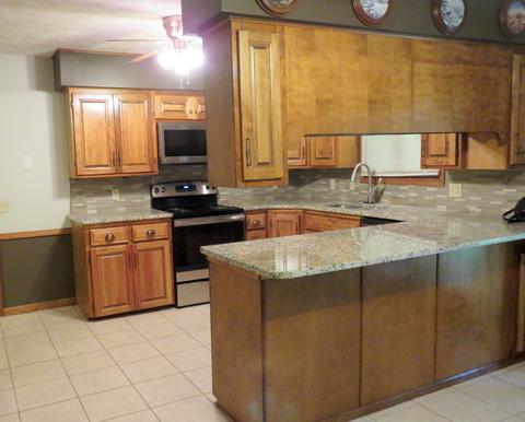 242 Lundh Blvd, Marshfield, MO 65706 photo 4