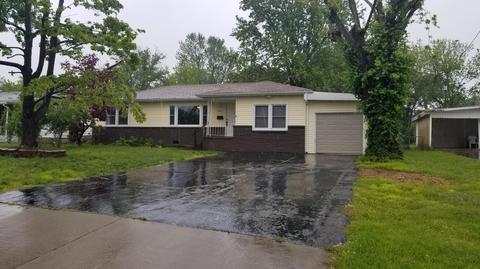 2142 E Walnut St, Springfield, MO 65802 photo 1