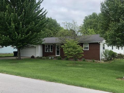 806 E Mcvay St, Marshfield, MO 65706 photo 1