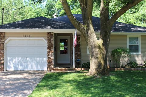 1919 N Drury Ave, Springfield, MO 65802 photo 1