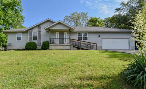 705 E Kerr St, Springfield, MO 65803 photo 1