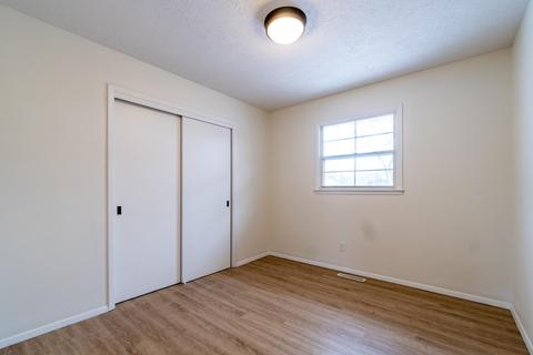 2231 S Oak Grove Ave, Springfield, MO 65804 photo 34