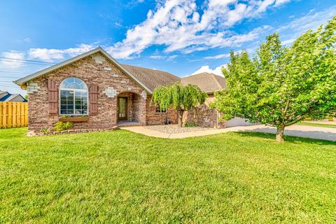 1008 E Torrey Pines Dr, Ozark, MO 65721 photo 1