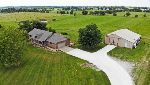 471 Meadowlark Rd, Ozark, MO 65721 photo 1