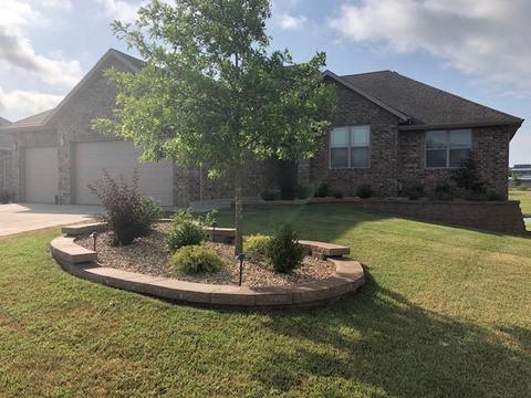 4656 E Kentbrook Dr, Springfield, MO 65802 photo 1