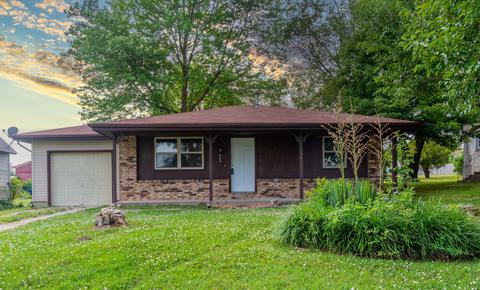 205 Kennedy Ave, Clever, MO 65631 photo 1