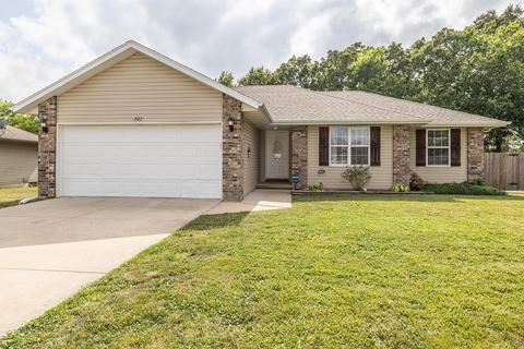 207 N Dixie Ave, Clever, MO 65631 photo 1