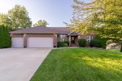 3823 W Olivia St, Springfield, MO 65810 photo 1