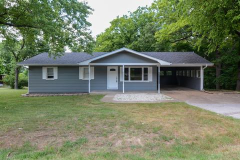 1137 W Main St, Branson, MO 65616 photo 1