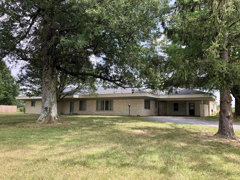 1504 W Washington St, Marshfield, MO 65706 photo 1