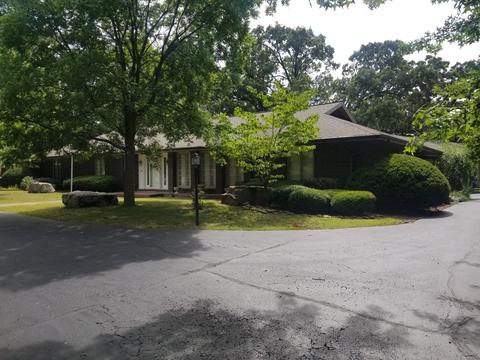 608 Sunset Strip, Monett, MO 65708 photo 1