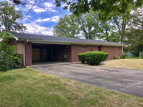 908 Cliff Drive Dr, Branson, MO 65616 photo 1
