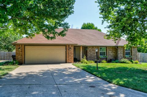 1159 Brom Bones Ct, Nixa, MO 65714 photo 1