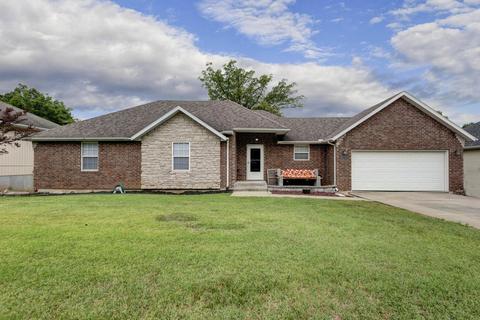 3889 N Franklin Ave, Springfield, MO 65803 photo 1