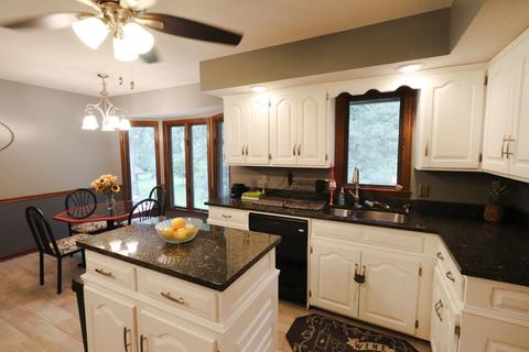 3311 S Dogwood Ln, Springfield, MO 65809 photo 11