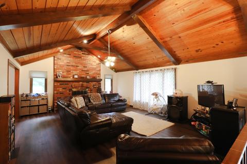 3311 S Dogwood Ln, Springfield, MO 65809 photo 6