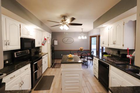 3311 S Dogwood Ln, Springfield, MO 65809 photo 7