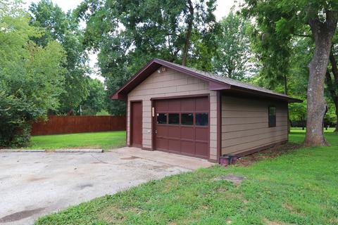 3311 S Dogwood Ln, Springfield, MO 65809 photo 31