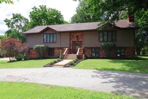 3311 S Dogwood Ln, Springfield, MO 65809 photo 1