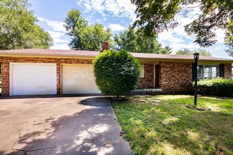 805 Jackson St, Monett, MO 65708 photo 1