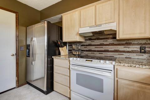 4058 S Meadowlark Dr, Springfield, MO 65807 photo 11