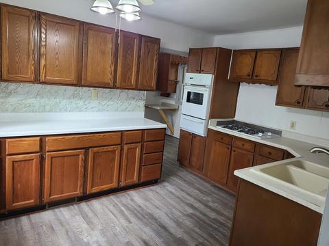 2131 N Rogers Ave, Springfield, MO 65803 photo 3