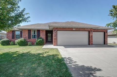 1206 E Fieldstone Dr, Ozark, MO 65721 photo 1