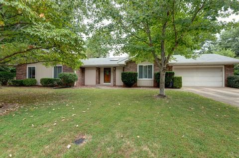 4657 S Roubidoux Pl, Springfield, MO 65804 photo 1