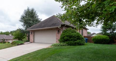 3784 E Chattanooga Dr, Springfield, MO 65809 photo 2