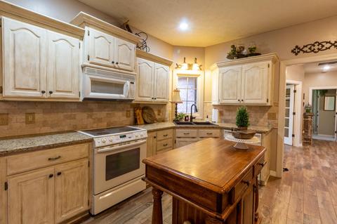 3784 E Chattanooga Dr, Springfield, MO 65809 photo 25