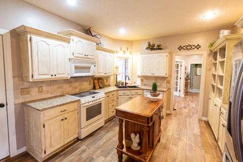 3784 E Chattanooga Dr, Springfield, MO 65809 photo 18
