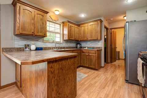 415 W Westgate Dr, Clever, MO 65631 photo 4