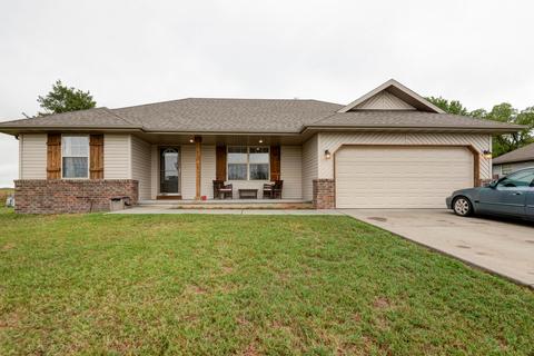 415 W Westgate Dr, Clever, MO 65631 photo 1