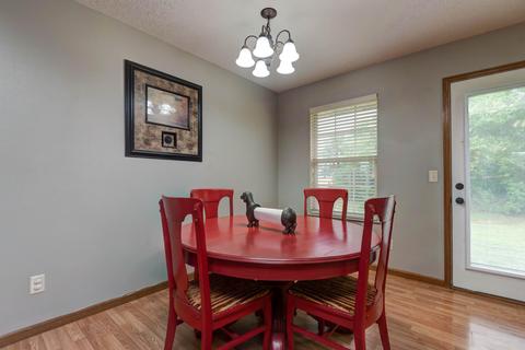 415 W Westgate Dr, Clever, MO 65631 photo 6