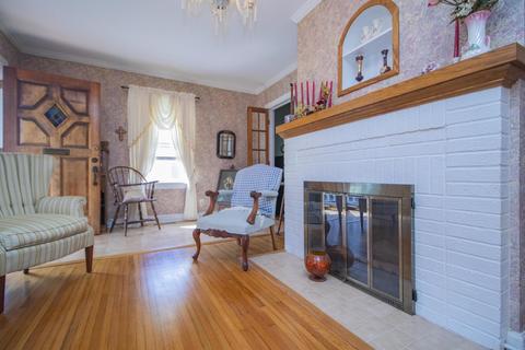 1215 E University St, Springfield, MO 65804 photo 9