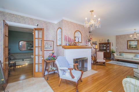 1215 E University St, Springfield, MO 65804 photo 6