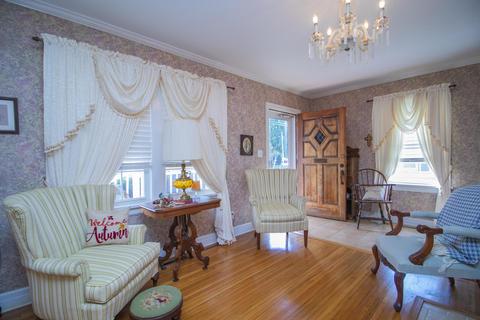 1215 E University St, Springfield, MO 65804 photo 8