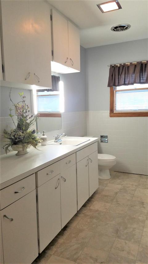 925 S Rosewood Dr, Monett, MO 65708 photo 8