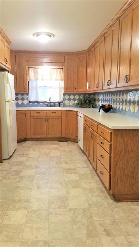 925 S Rosewood Dr, Monett, MO 65708 photo 6
