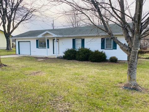 815 S Vine St, Marshfield, MO 65706 photo 1