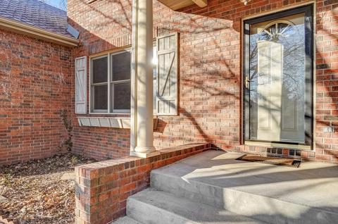 4907 S Buckingham Ln, Springfield, MO 65810 photo 3