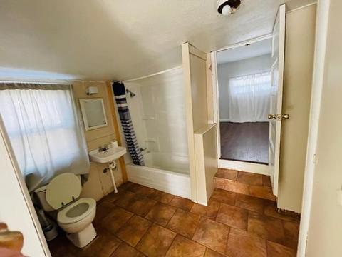 1907 N Colgate Ave, Springfield, MO 65802 photo 6
