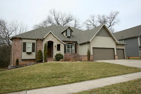 3517 N Brinnsfield Dr, Ozark, MO 65721 photo 1