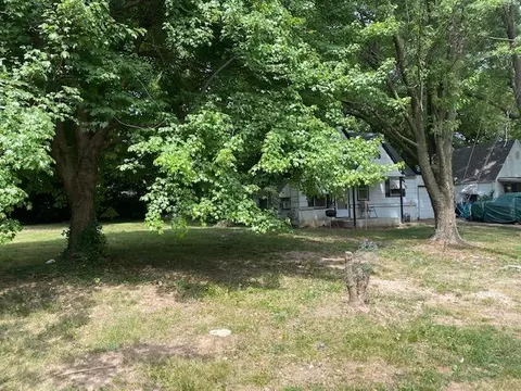 2433 N Cottage Ave, Springfield, MO 65803 photo 1