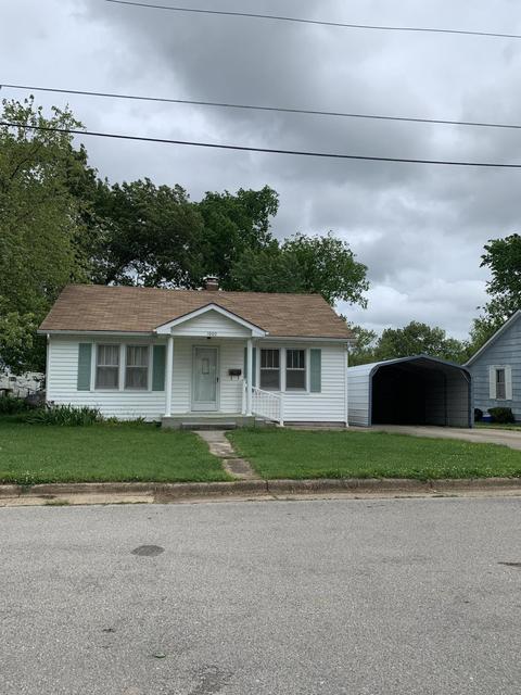 1002 E First St, Salem, MO 65560 photo 1
