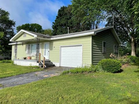 305 Moore St, Ava, MO 65608 photo 1