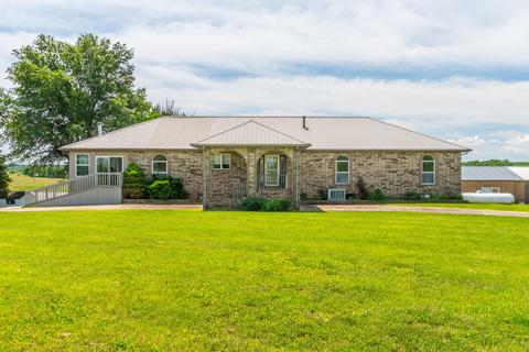 9248 W Hedge Tree Ln, Springfield, MO 65802 photo 1