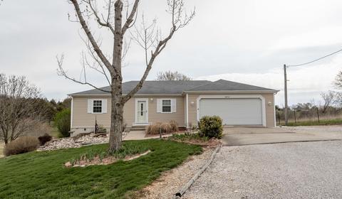 4414 N Longfellow Dr, Ozark, MO 65721 photo 1