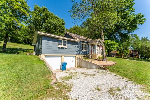 513 W Rose Ave, Crane, MO 65633 photo 1