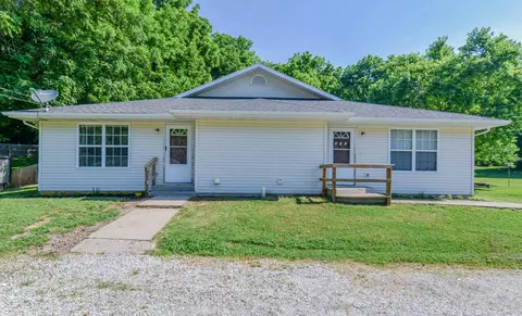 223 W Main St, Hurley, MO 65675 photo 1